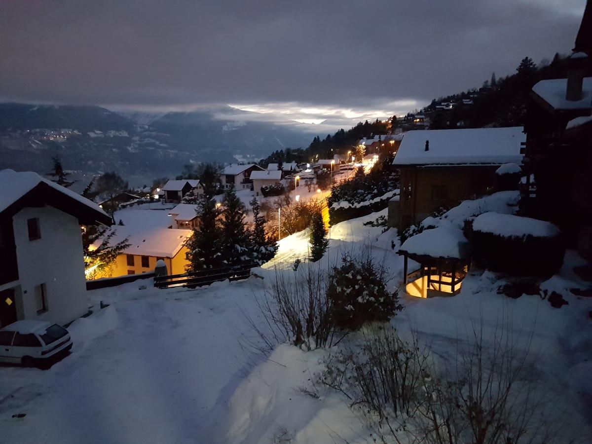 Mollens Chalet Appartement Crans-Montana Buitenkant foto